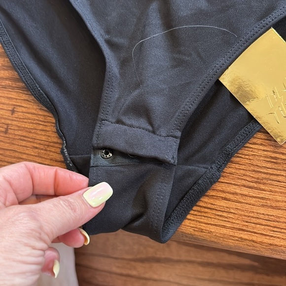 H&M Black Lace mesh sheer bodysuit Chemise ELEGENT sexy cocktail party size 2 - Picture 3 of 16